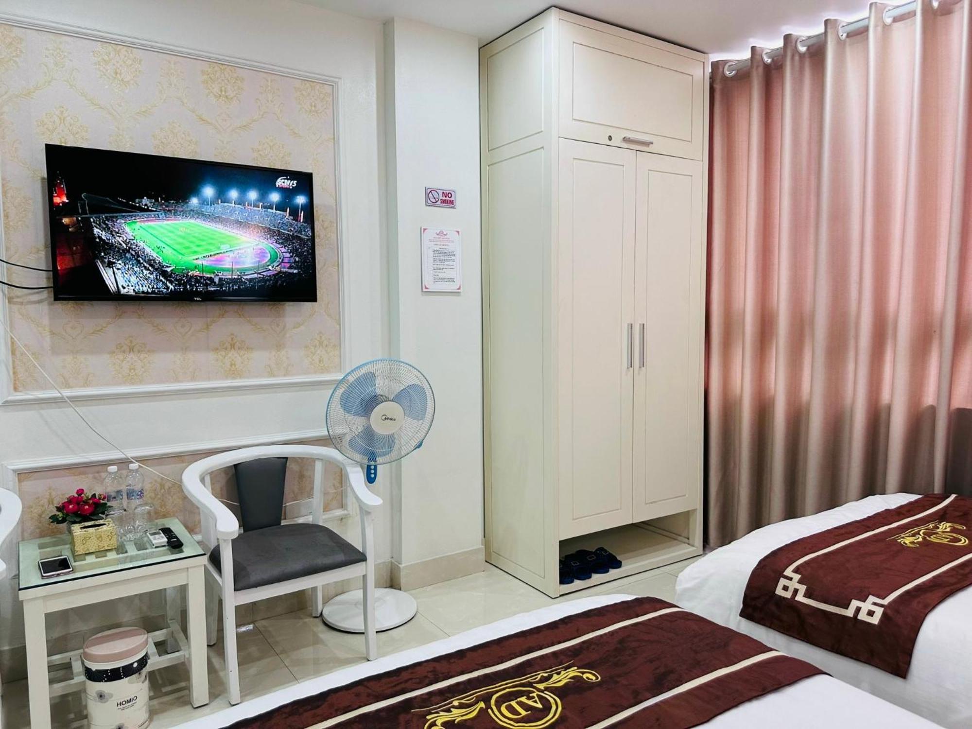Nha Nghi Anh Dung Bed & Breakfast Ха Лонг Екстериор снимка