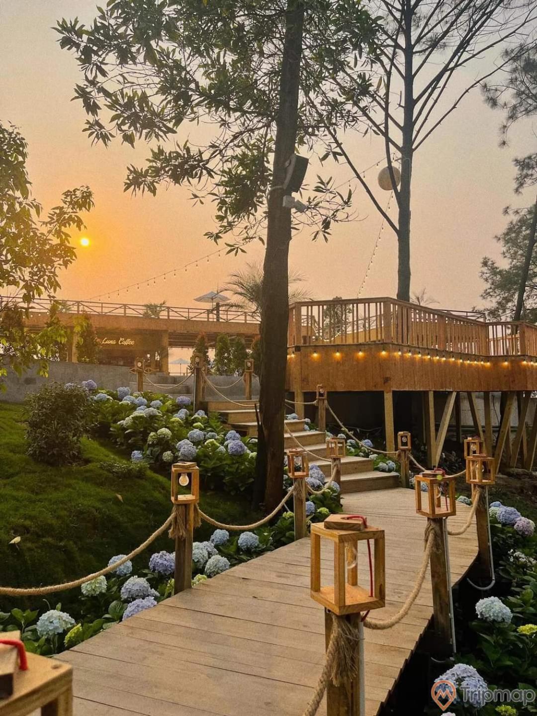 Nha Nghi Anh Dung Bed & Breakfast Ха Лонг Екстериор снимка